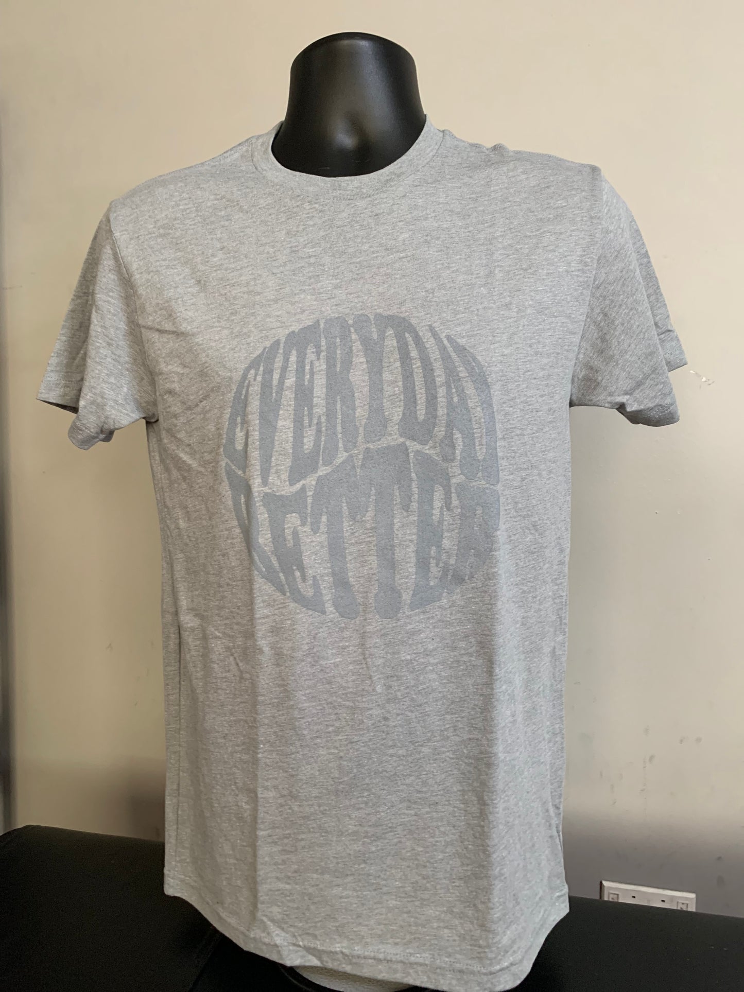 CIRCLE LOGO TEE