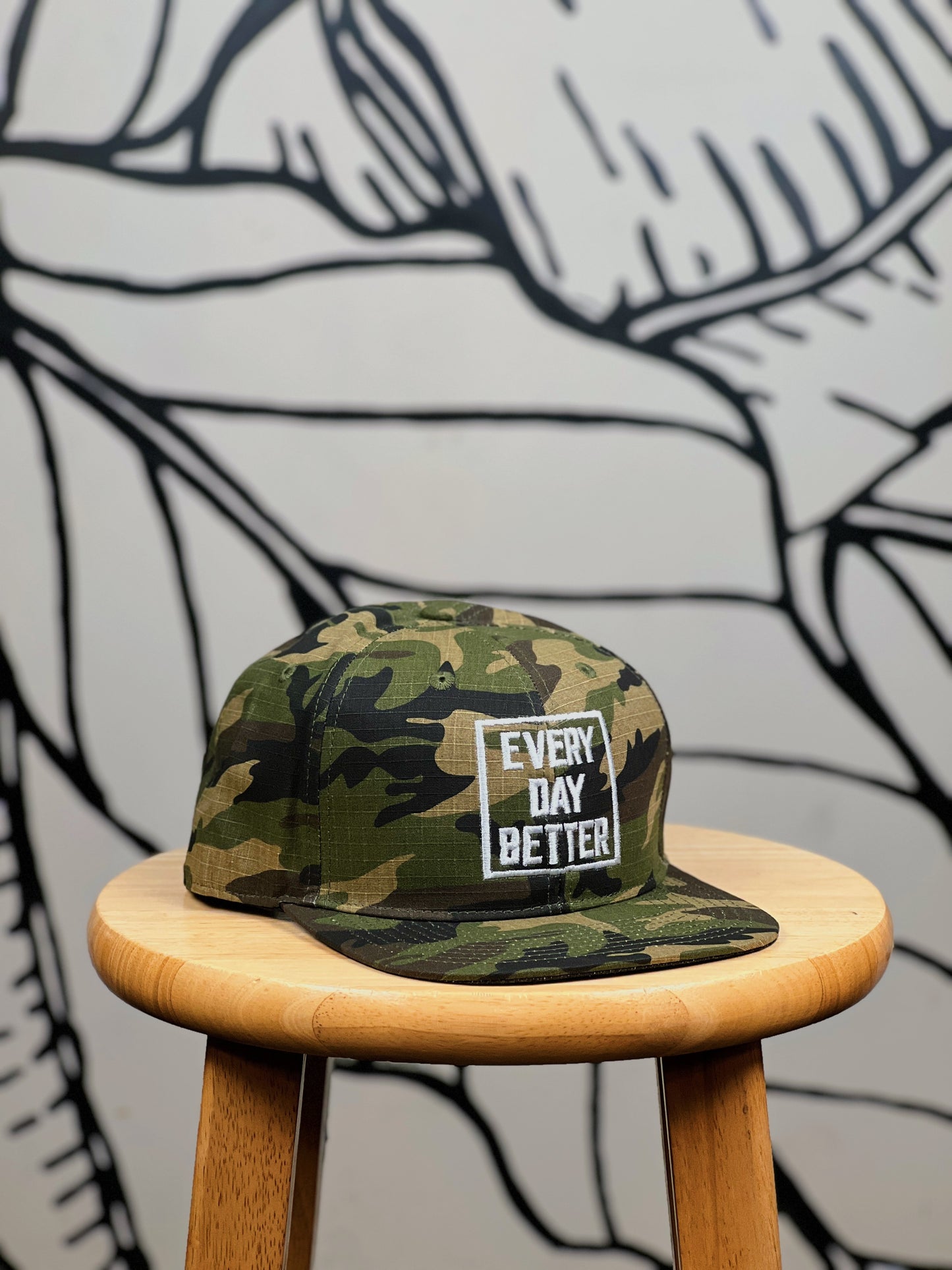 CAMO BOX LOGO HAT