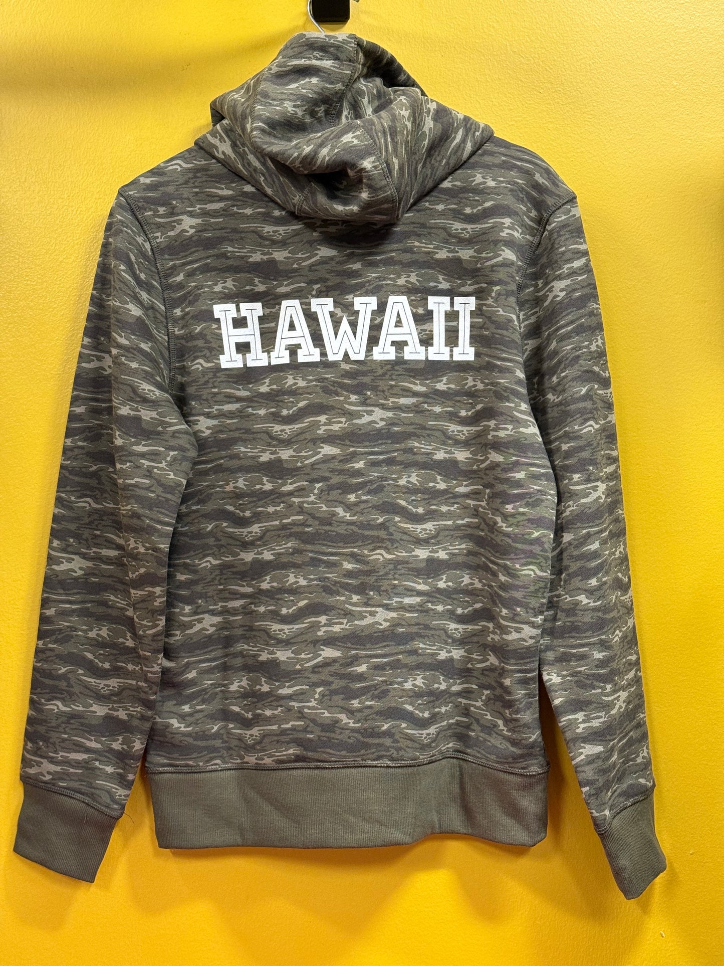 CAMO HOODIE