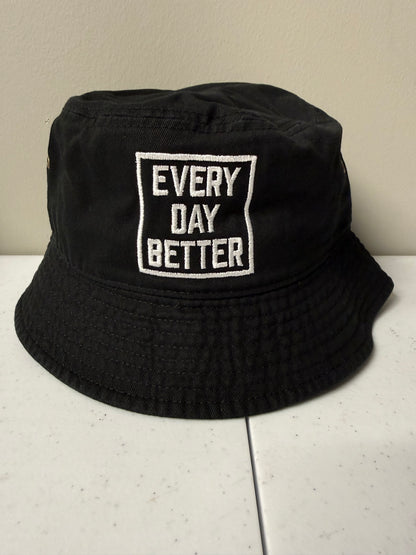 BUCKET HATS ( Box logo )